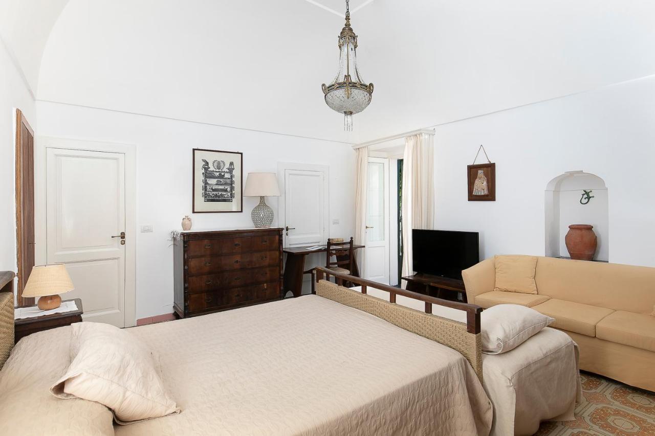 Il Geranio Bed & Breakfast อนากาปรี ภายนอก รูปภาพ