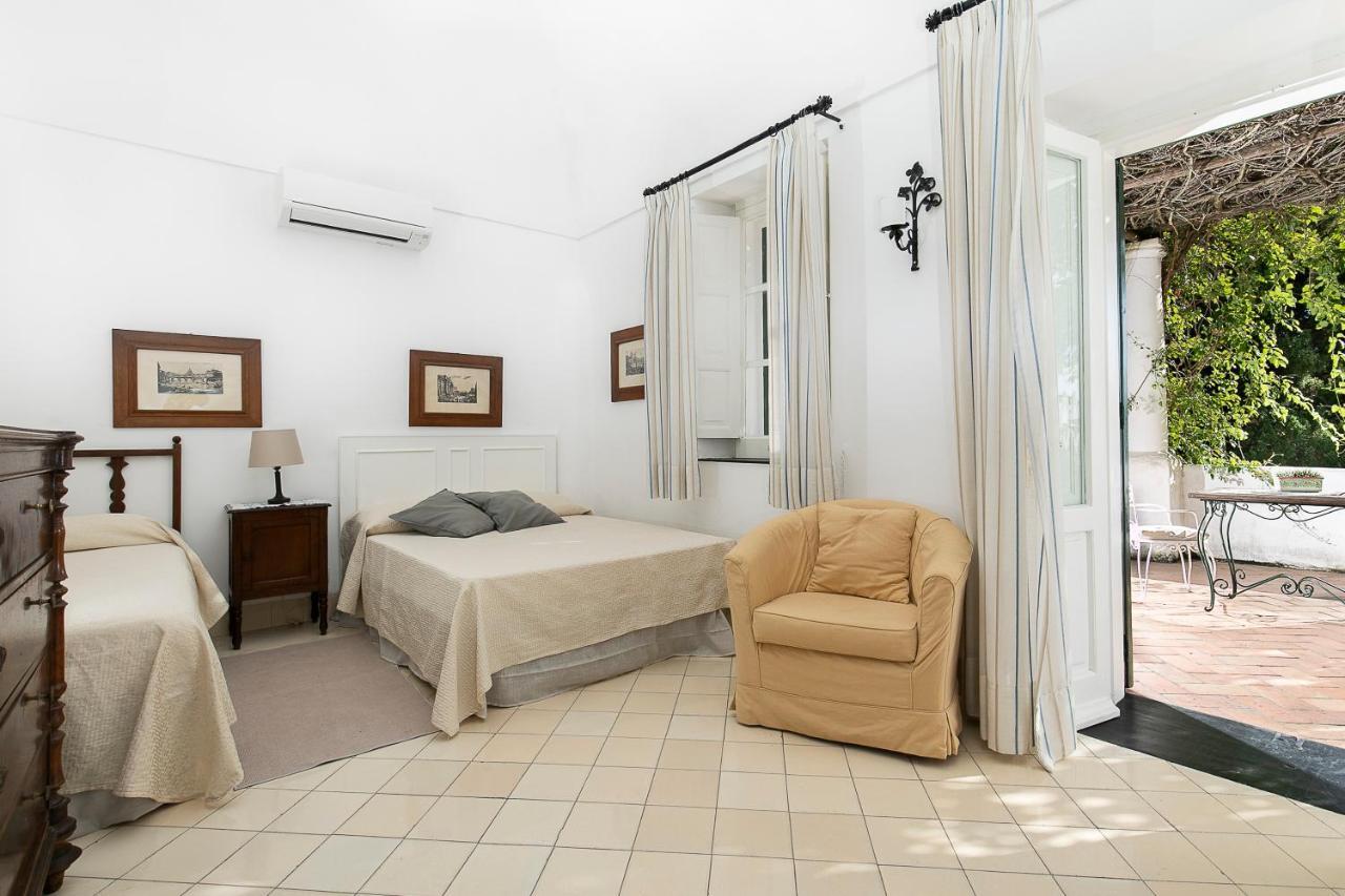 Il Geranio Bed & Breakfast อนากาปรี ภายนอก รูปภาพ